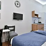 Luxury Galla Apartments In The City Center