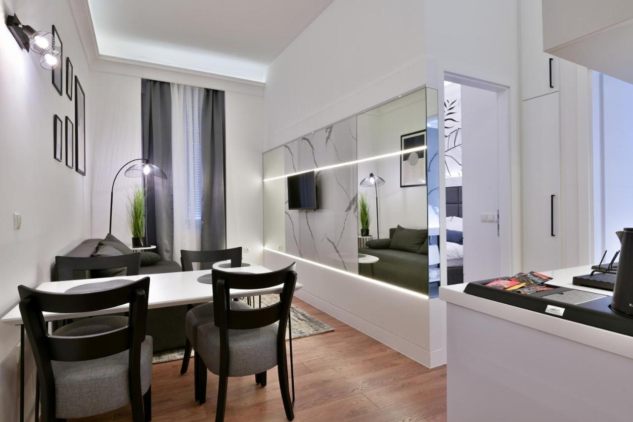 Luxury Galla In The Center